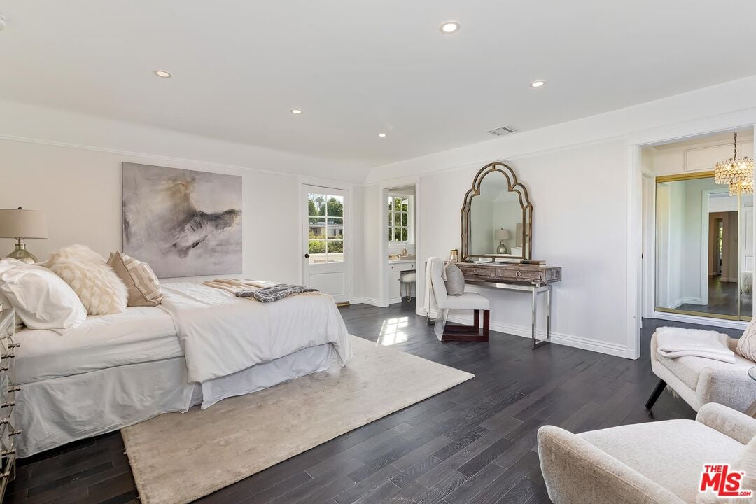 503 N Alta Dr