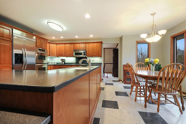 11507 Brookshire Dr