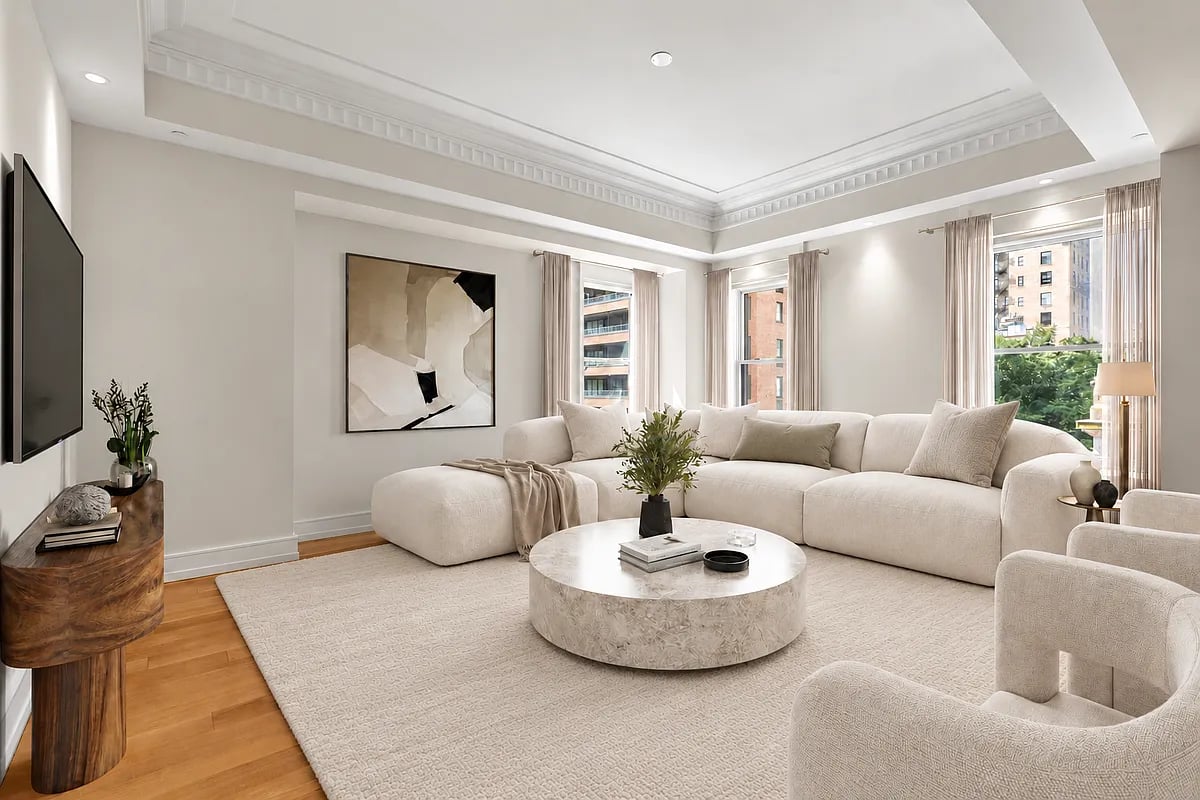33 E 74TH Street 5A