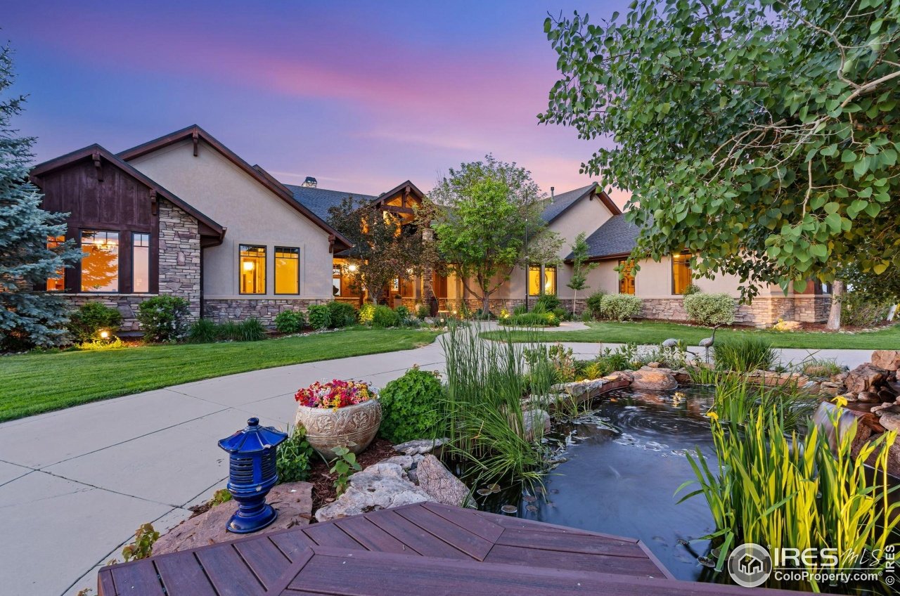 8236 County Rd 74