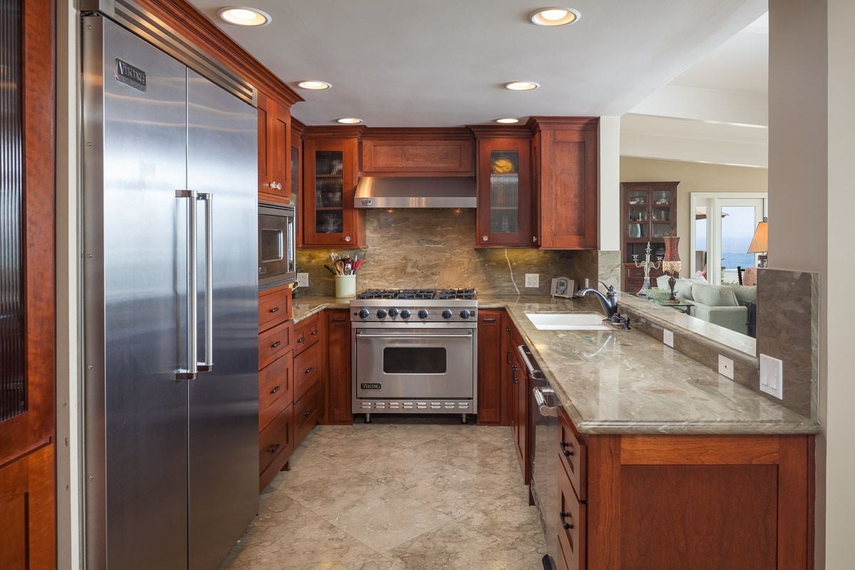 4 Lagunita Dr