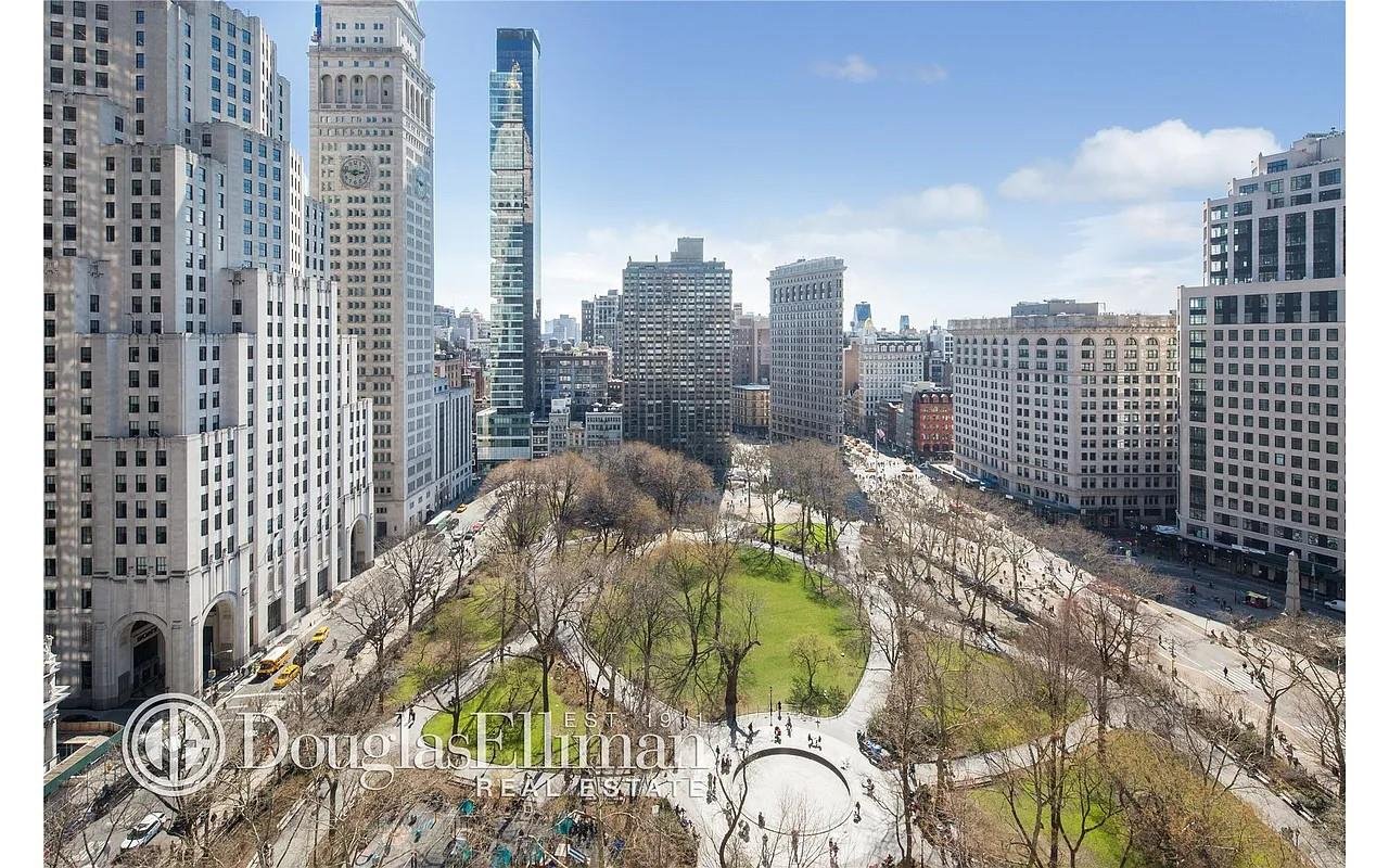 15 E 26th St, #13A