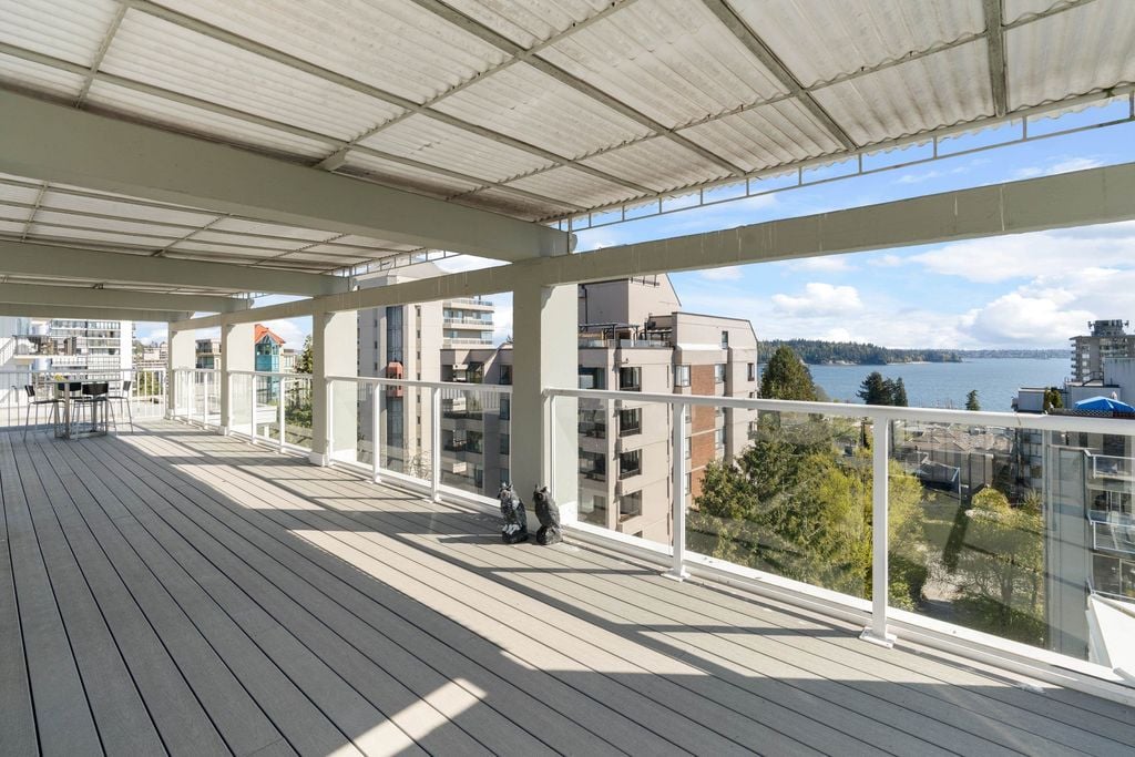 1750 Esquimalt Ave, #504
