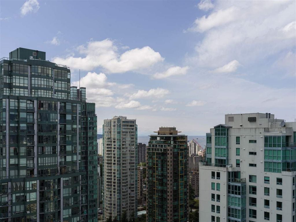 1211 Melville St, #3201