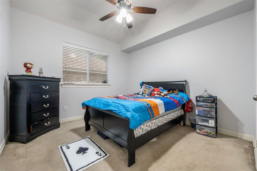 3011 Douglas Creek Ln