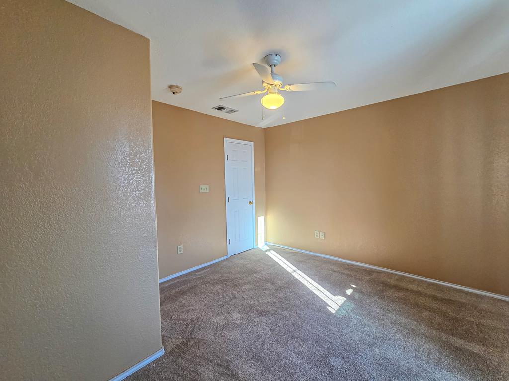 2101 Pershing Cir