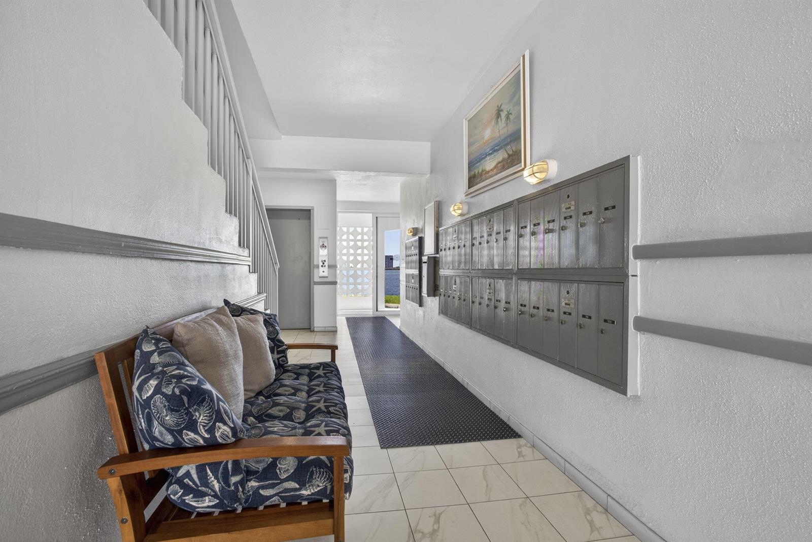 100 Shore 307 Ct