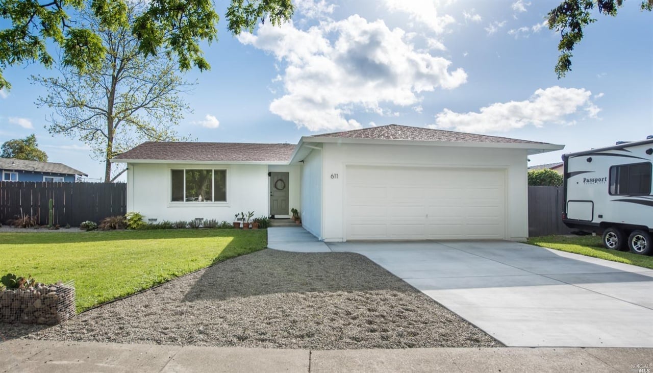 611 Saint Mary Dr