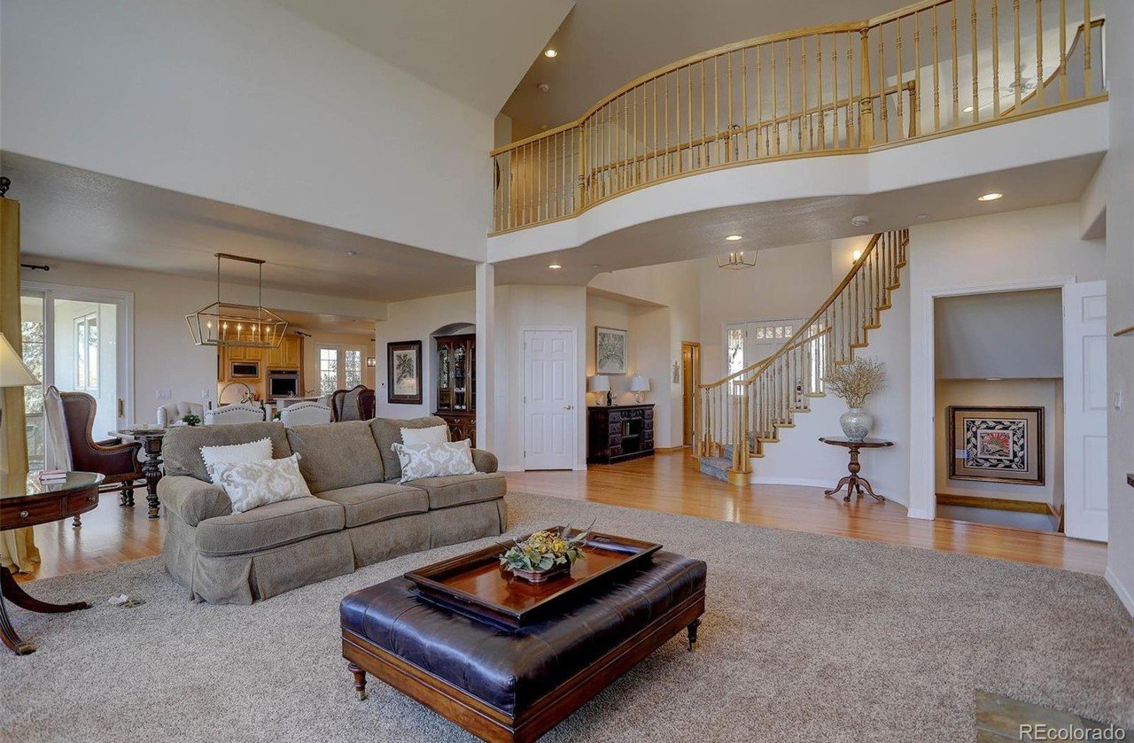 10822 Highland View Ct