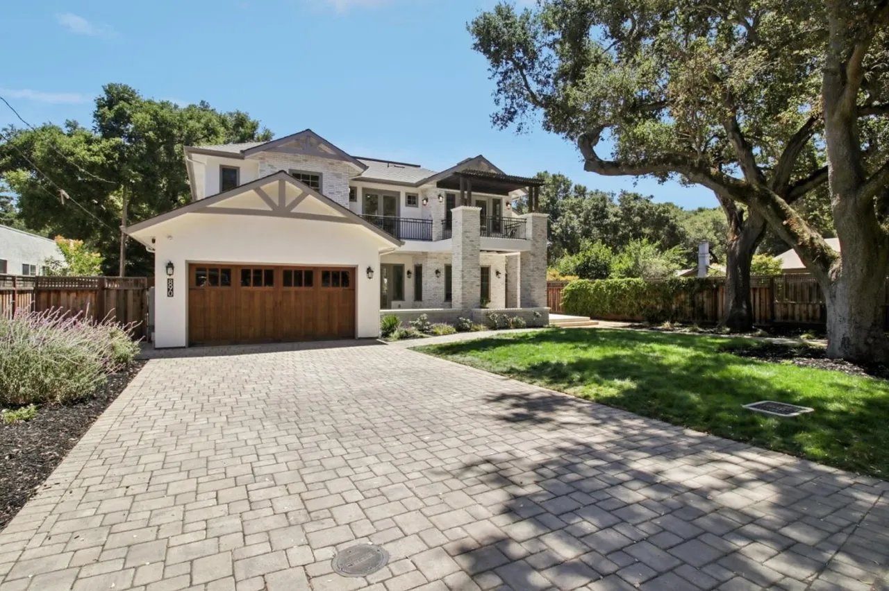 890 Berkeley Ave