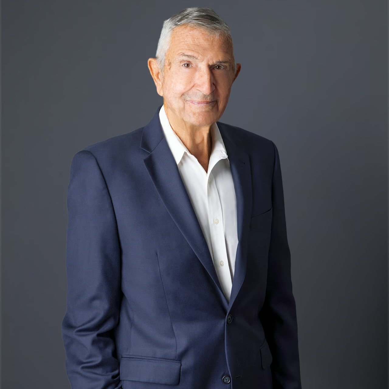 Ken Lyons Palm Beach, FL Real Estate Agent Headshot