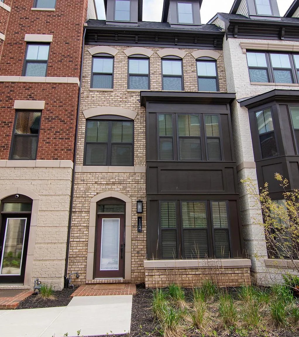 112 Market Square Northwest #23