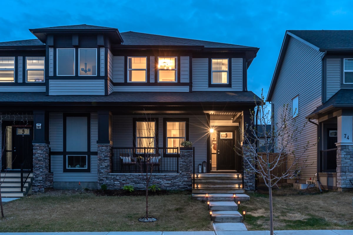 78 Hillcrest Close SW