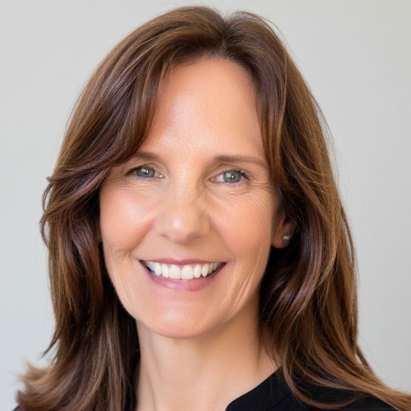 Wendy Boyce Wilmington, NC Real Estate Agent Headshot