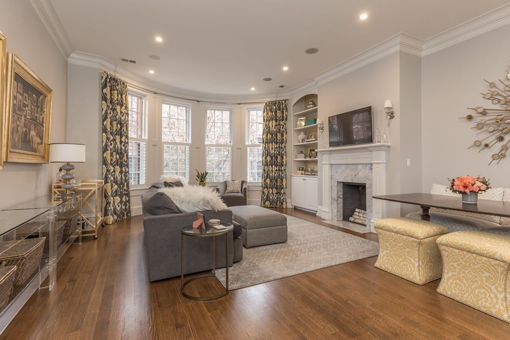 251-253 Marlborough St #2