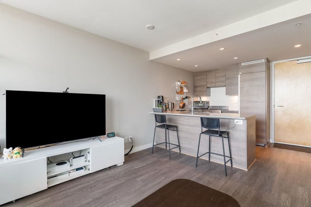 488 SW Marine Dr, #1205