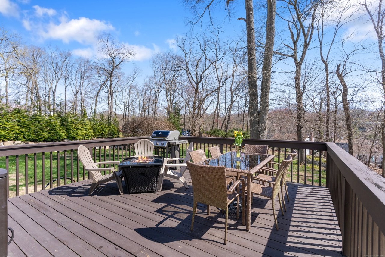 1087 Stillwater Road