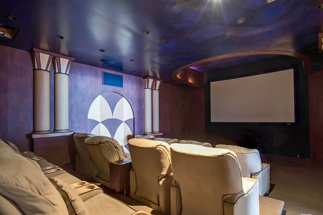 Solis Crest, Broad Beach Rd, 90265