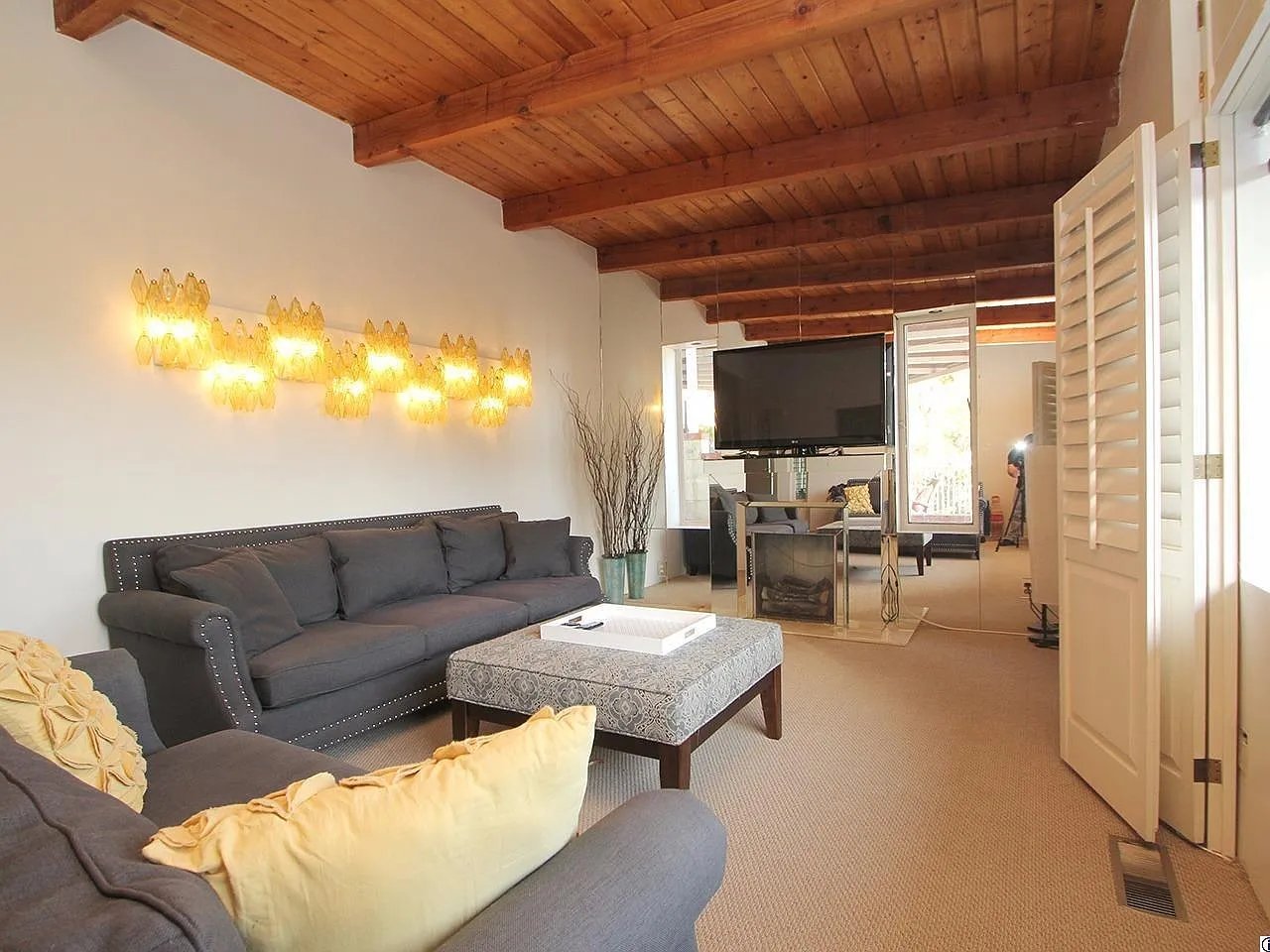 1330 Paseo Redondo