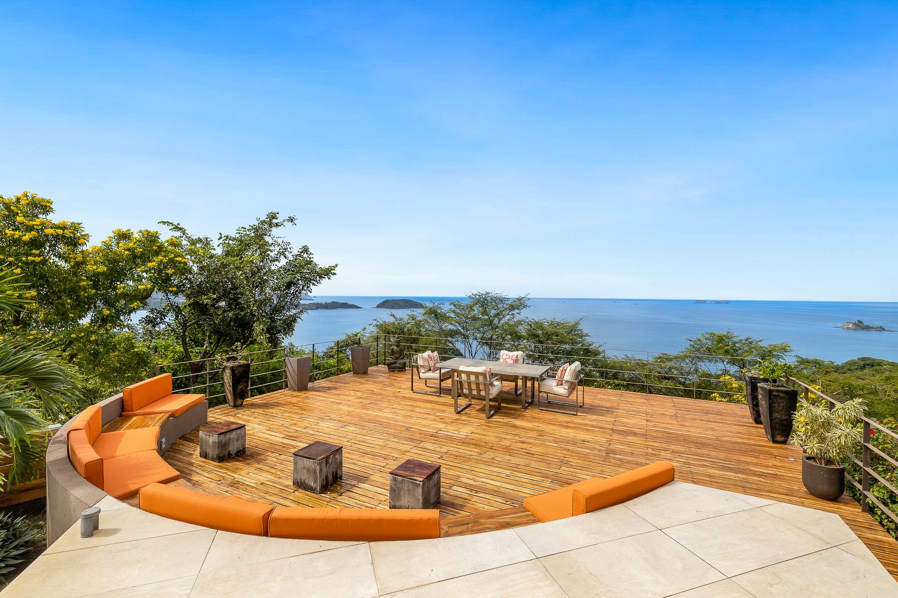 Casa Prieta Pacific Heights | A Masterpiece of Luxury and Breathtaking Ocean Views