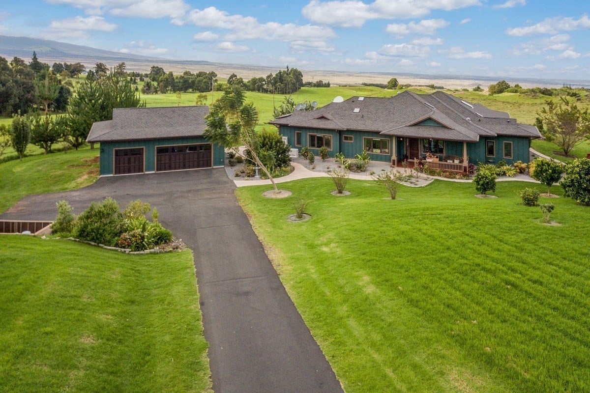 67-1150 N Alulike Rd