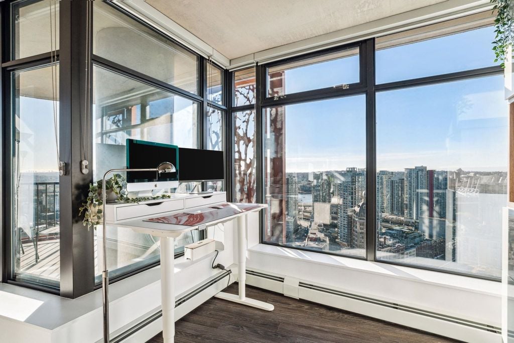 128 W Cordova St, #3506