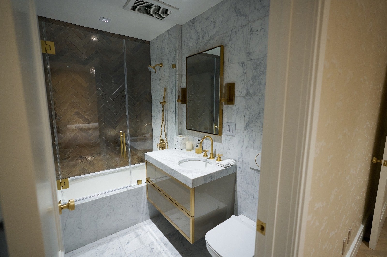 The Venetian Condominiums 447 ave P unit 306