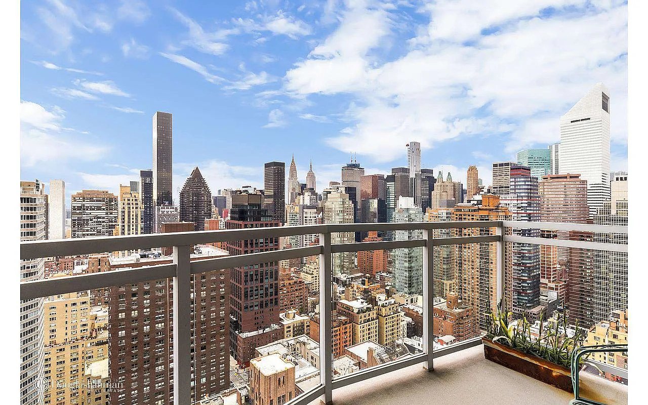 400 E 56th St 37P