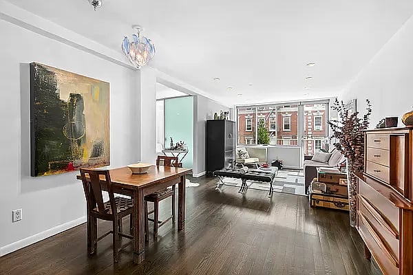525 East 11th Street #5CD