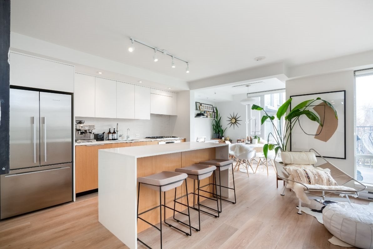 328 E 11th Ave, #304