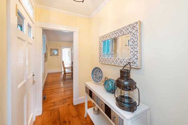 37 Morse St
