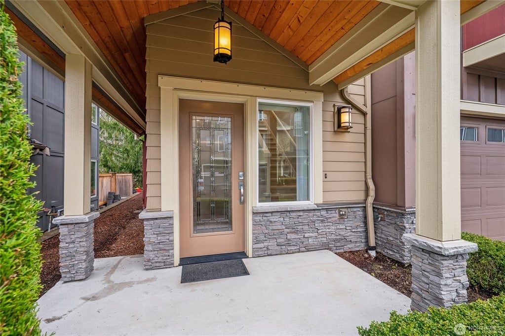 900 228th Avenue NE Unit: 16C