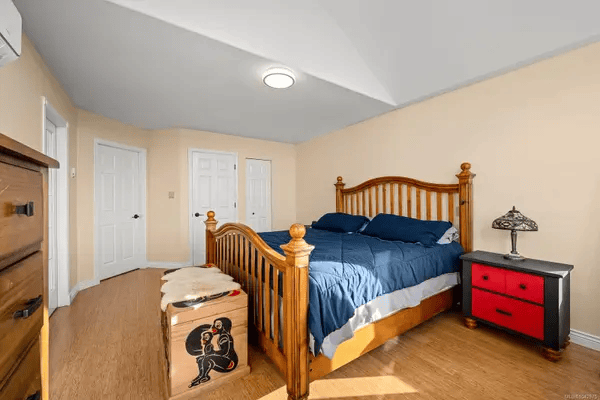 1418 Valley View Dr