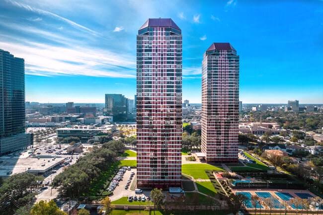 Galleria | Uptown