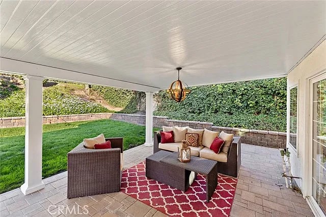 21496 Camino Papal