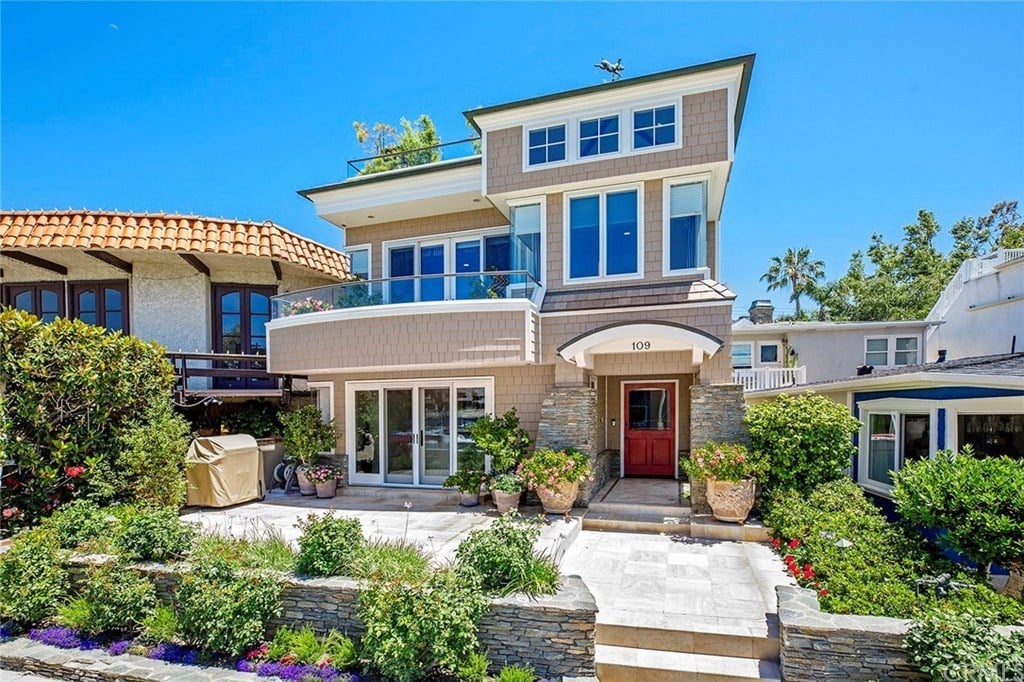 109 N Bay Front 