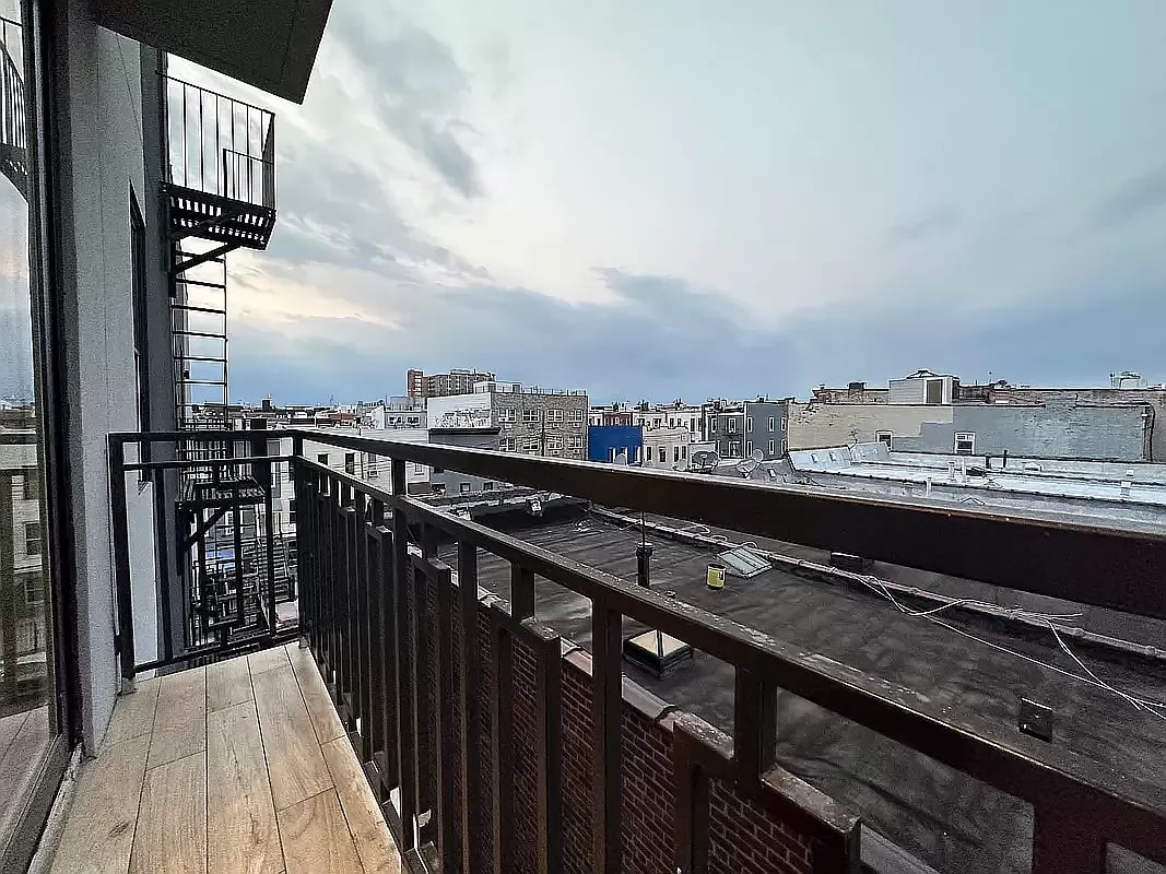 336 Bleecker Street 2A