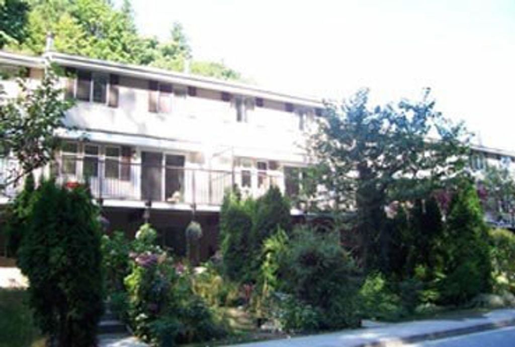 10000 Valley Dr, #13