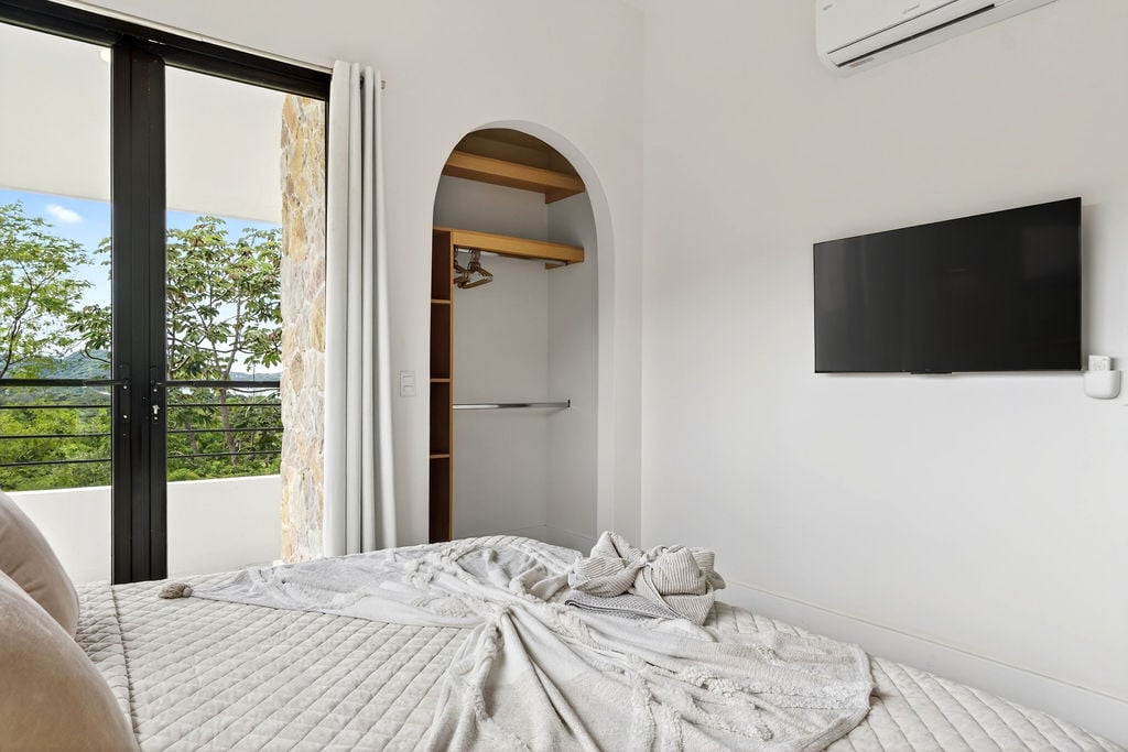 Casa Agave Azul | Contemporary 4-Bedroom Home with Detached Guest Casita in Playa Potrero