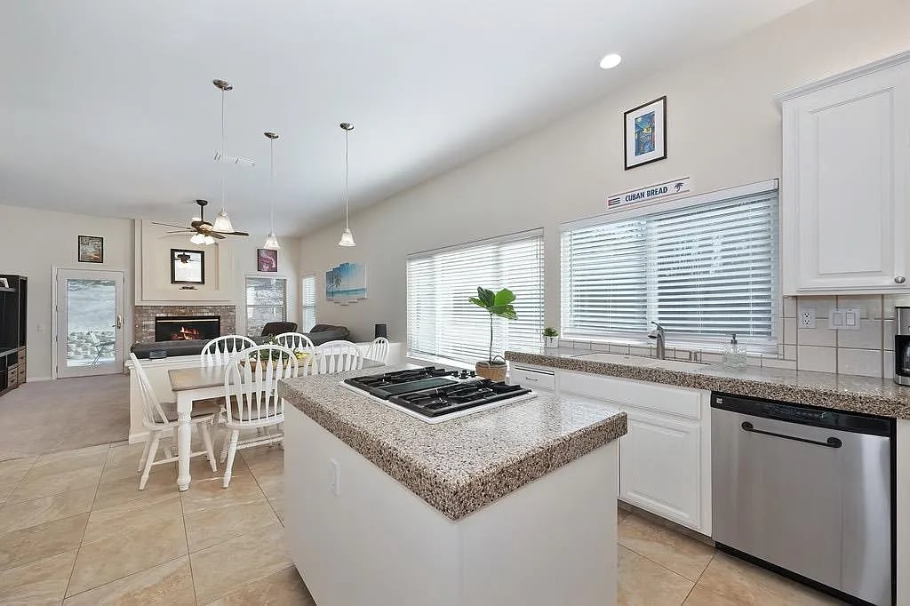4622 Nassau Ct