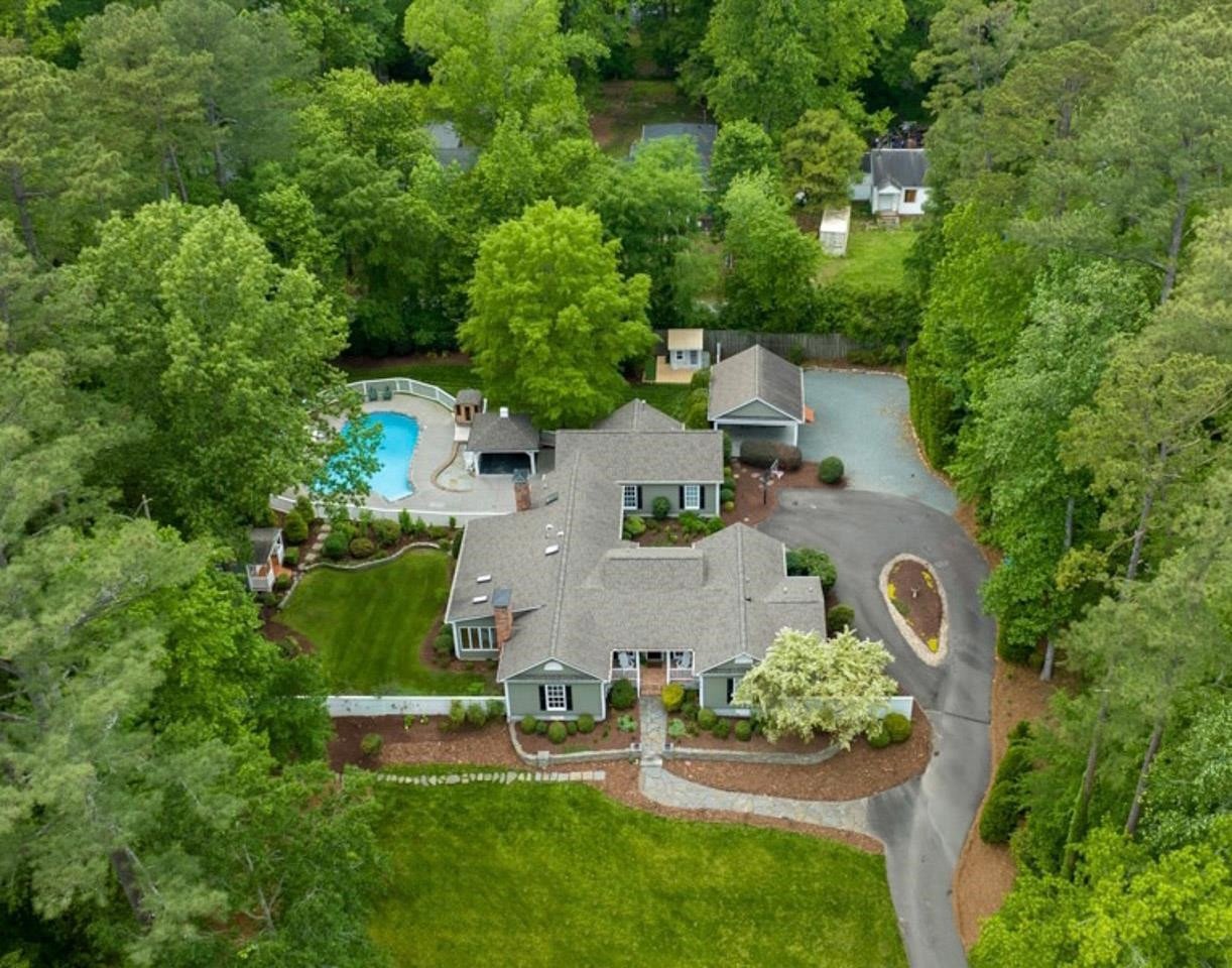 4 Kendall Dr