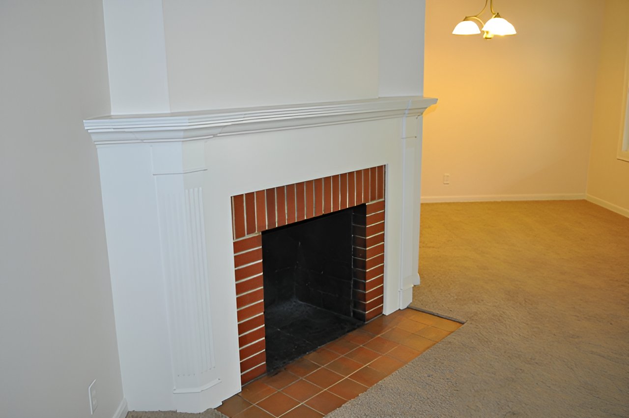 New Listing in the Arden Area of Sacramento! 4424 Ravenwood Way 95821