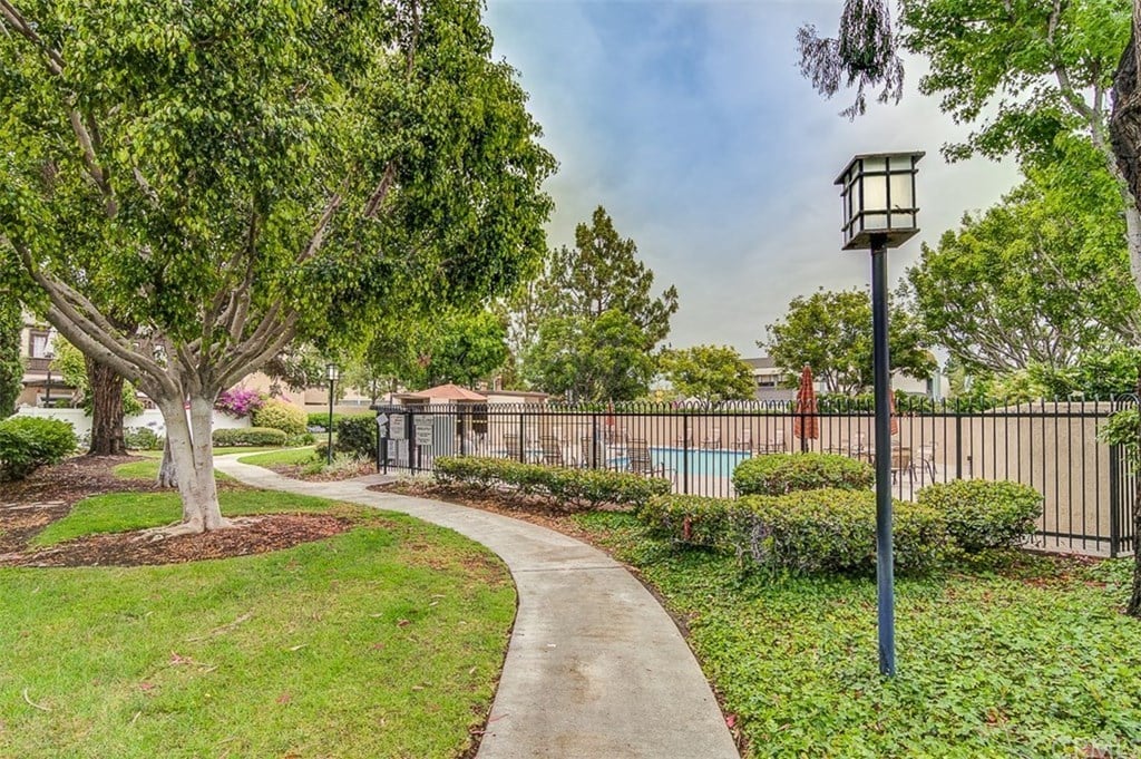 904 Hyde Ct