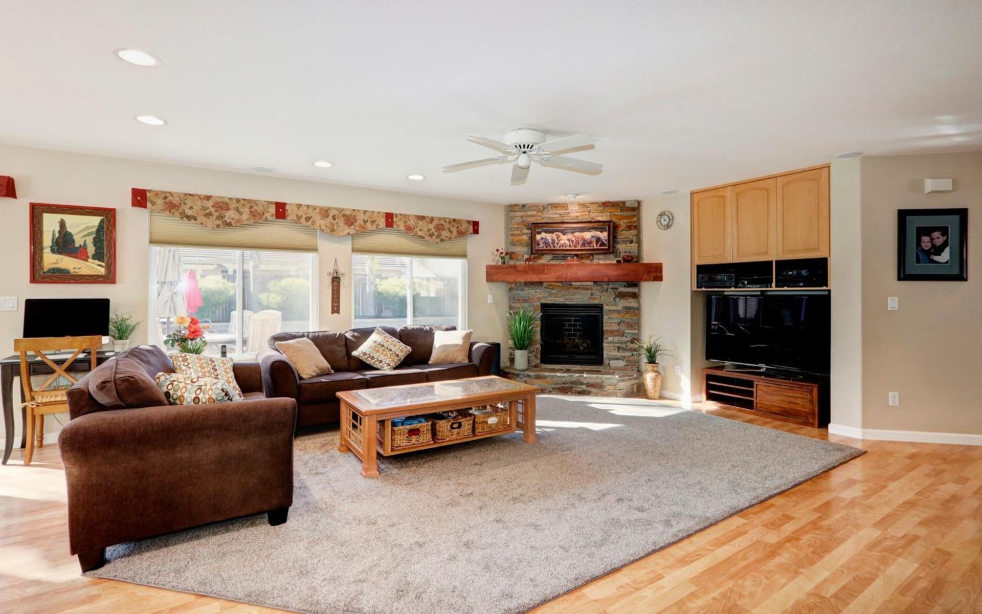 9752 Dynasty Way