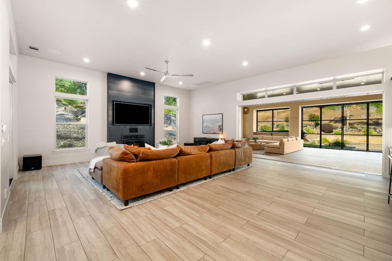 3959 Maresborough Pl