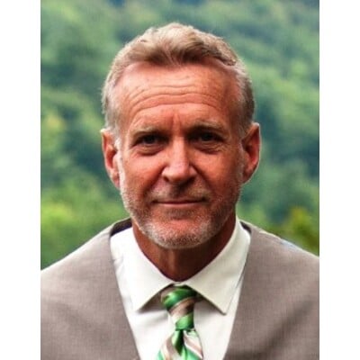 Dale Merrill Asheville, NC Real Estate Agent Headshot