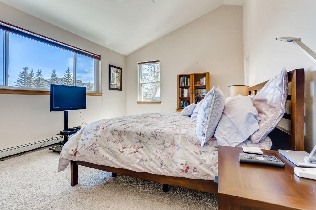 928 A Lakepoint Cir, #A