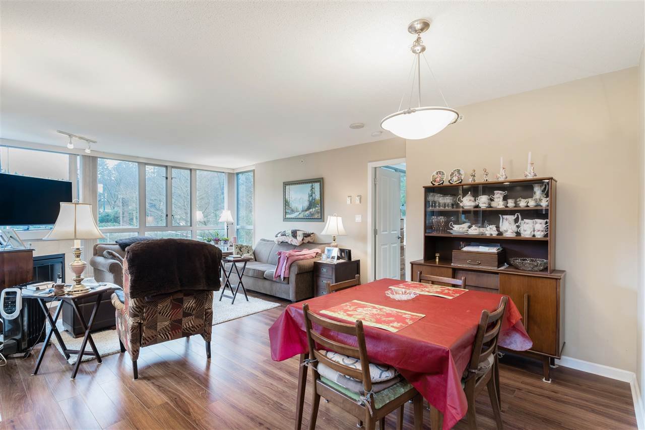 295 Guildford Wy, #201
