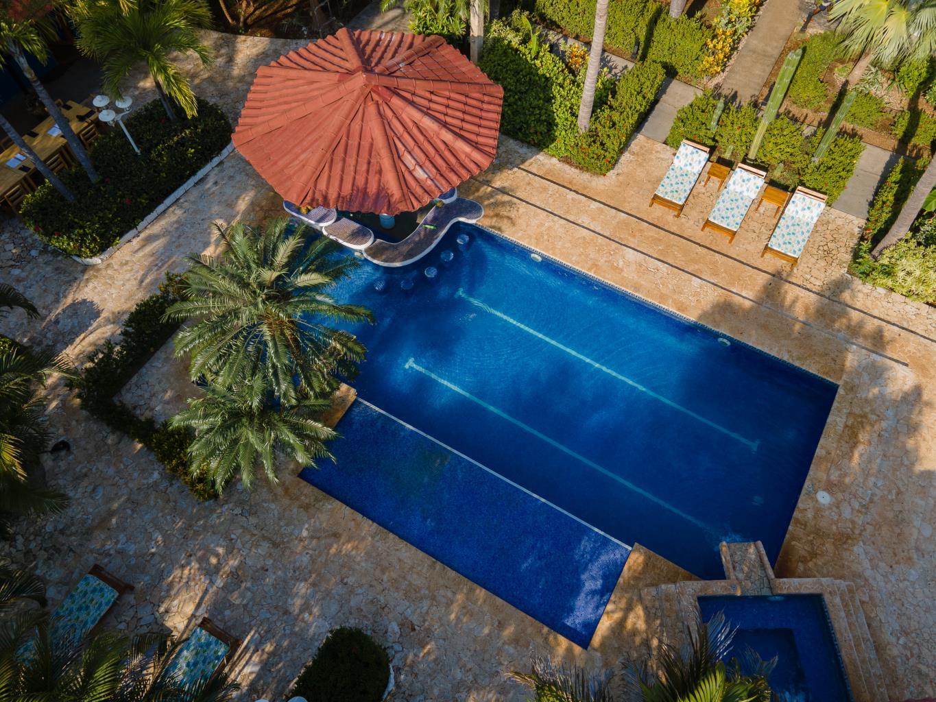 Drift Away Lodge | Near the Coast Hotel/Resort/Hostel For Sale in Playa Avellanas