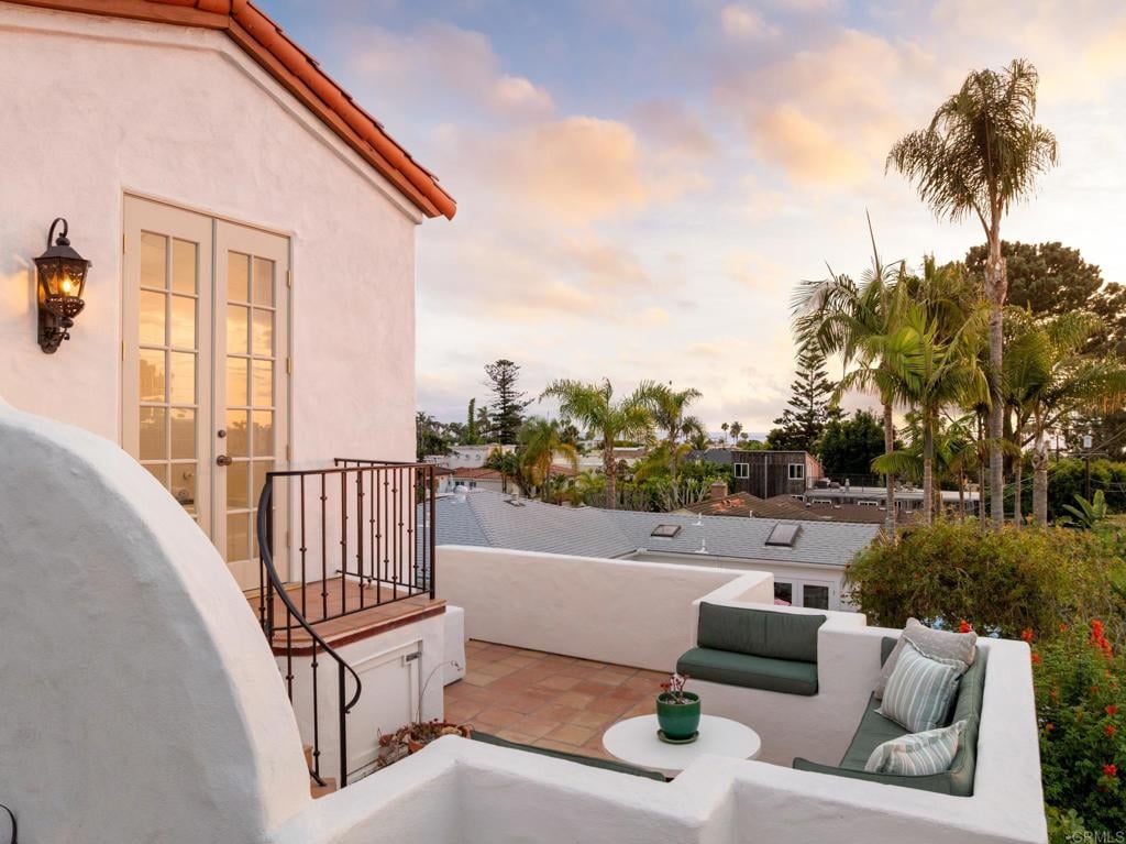 654 Bonair Place